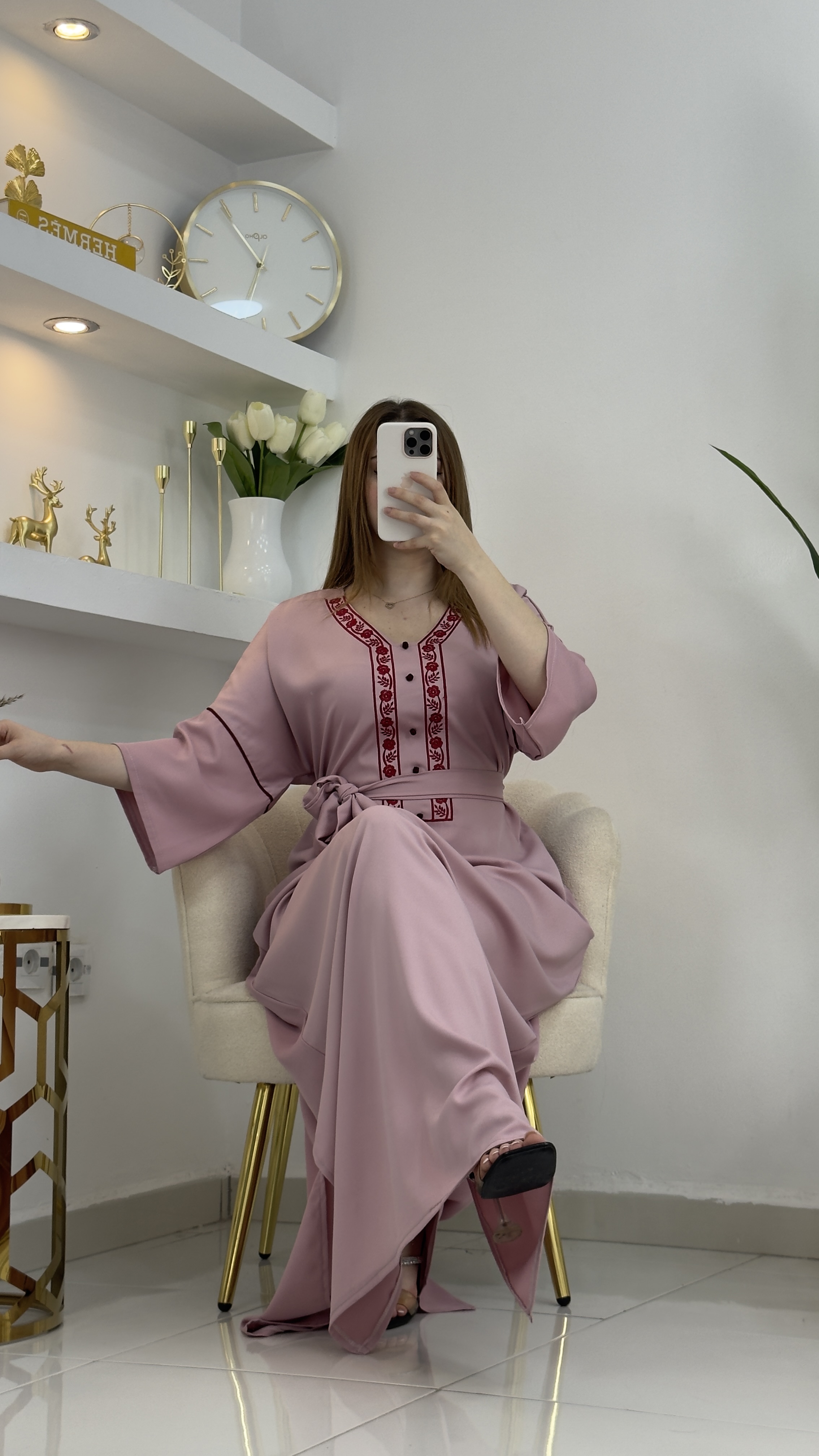 robe broderie rose - Image 3